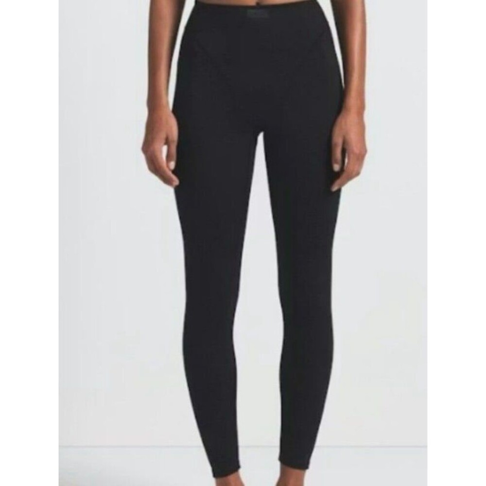 Nike SKIMS shine V-Panel V-Line Legging 26"